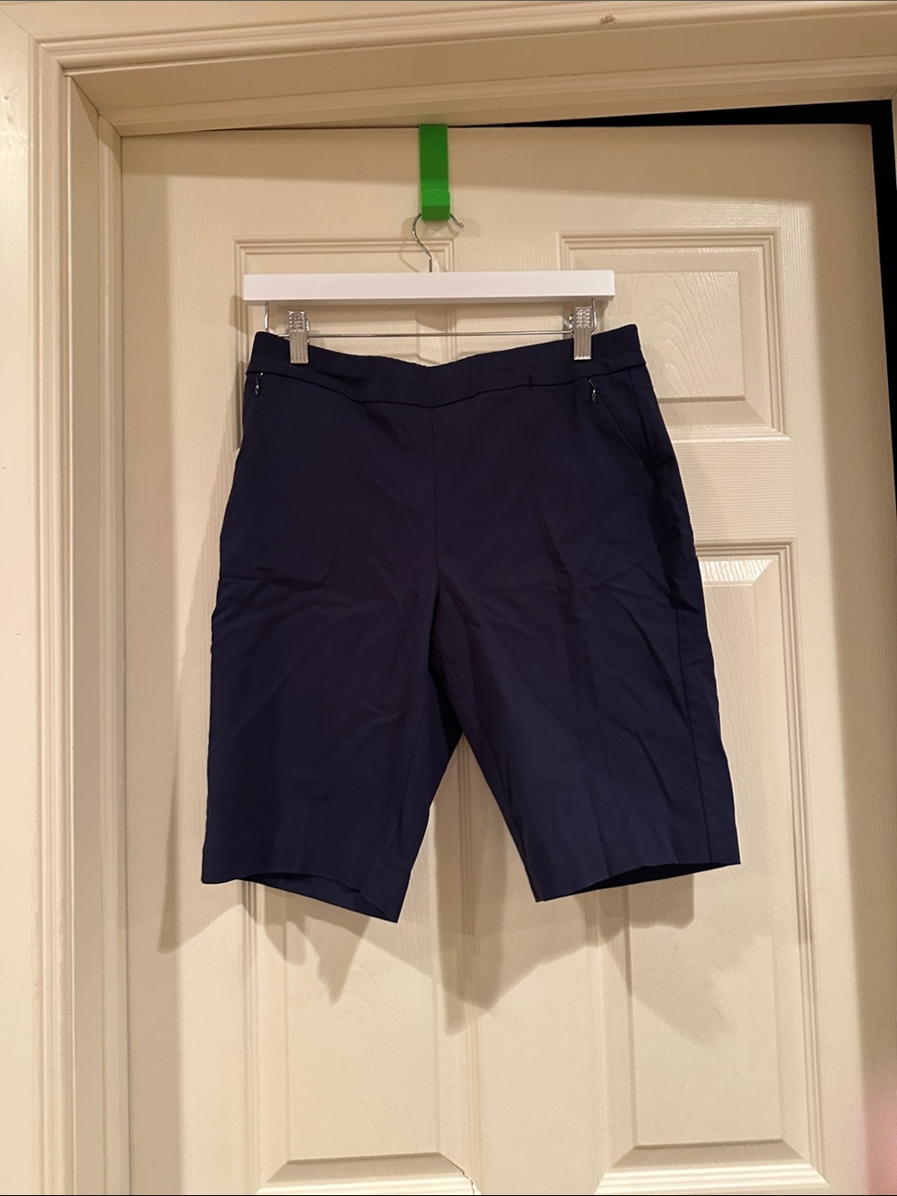 Chico's 0.5 Perfect Front Shorts